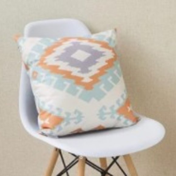 Other - NEW throw pillow cover native print boho